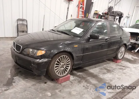 2003 BMW 325Xi z USA, uszkodzony, nr VIN WBAEU33463PH90619
